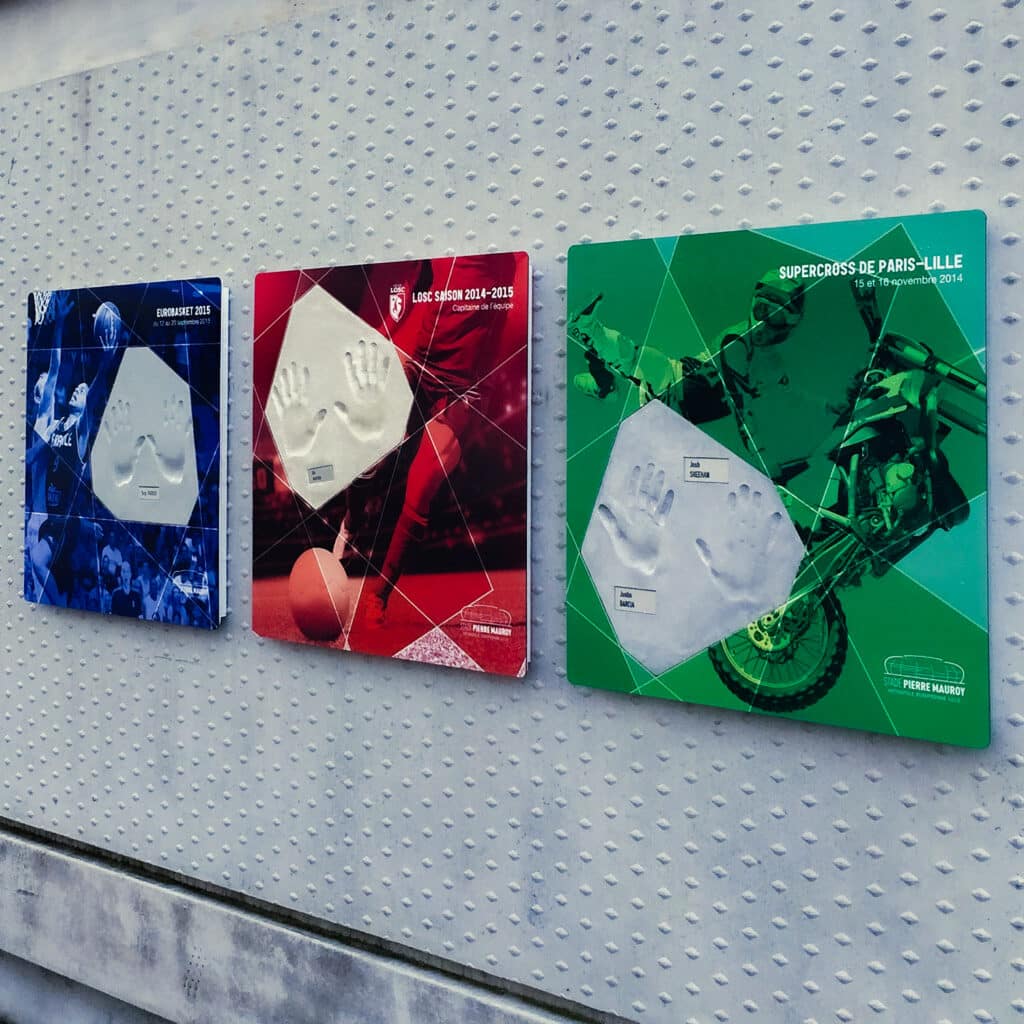 Panneaux muséographiques de l'histoire du stade Pierre Mauroy